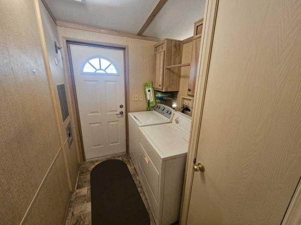 1987 Harbor Light Manufactured Home