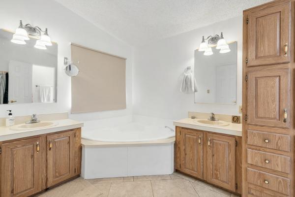 1990 Walden  CU56G3BGWA2083 Mobile Home