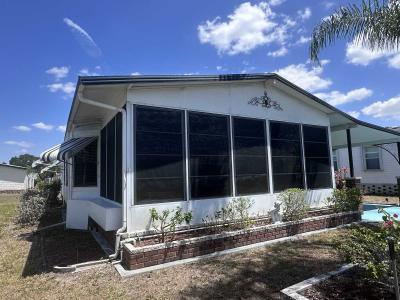 Photo 4 of 33 of home located at 15834 Shoreline Blvd North Fort Myers, FL 33917