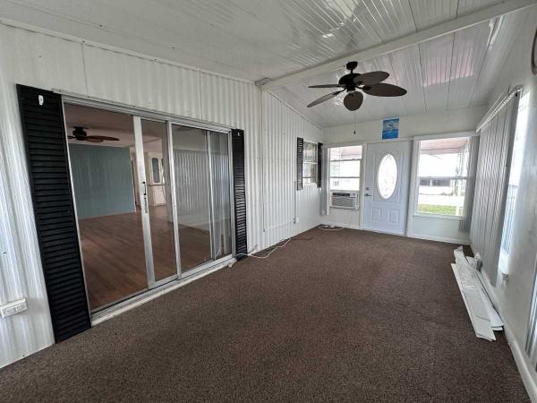 1980 Barr HS Mobile Home