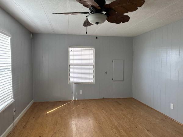 1980 Barr HS Mobile Home