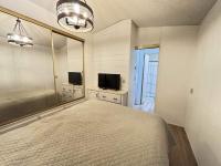 1990 Castle Manufactured Home