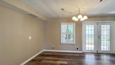 Photo 5 of 18 of home located at 206 Magnolia Dr Lady Lake, FL 32159