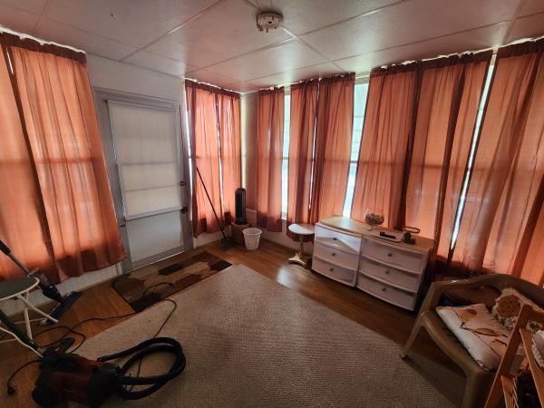 1978 TWIN Mobile Home