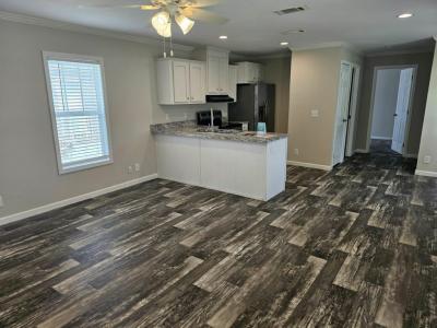 Photo 2 of 16 of home located at 6539 Townsend Rd, #310 Jacksonville, FL 32244