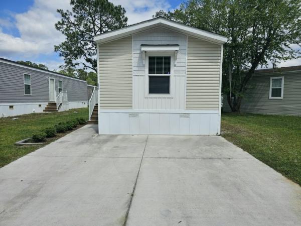 2023 Clayton Community Line 260 5216 Manufactured Home
