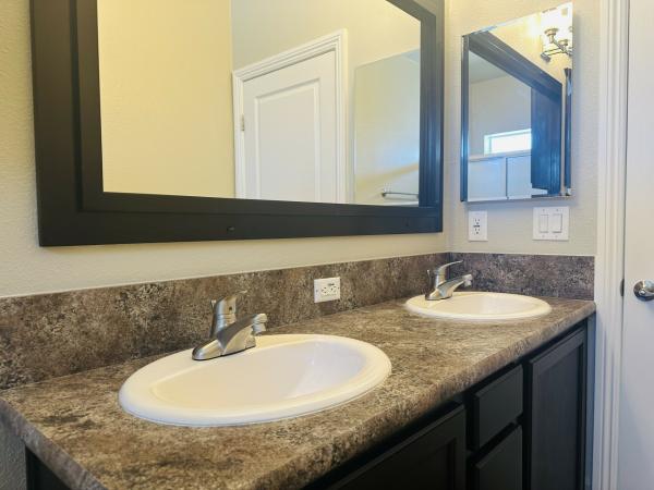 2018 Silvercrest 01 Mobile Home