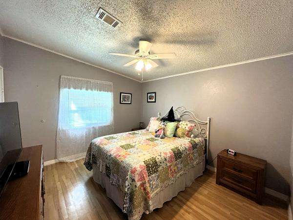 1985 Palm Harbor Mobile Home