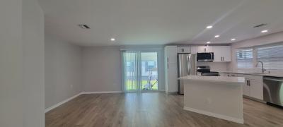 Photo 4 of 9 of home located at 7825 Hatteras Road Orlando, FL 32822