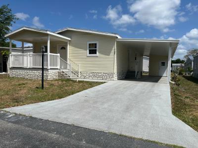 Photo 4 of 26 of home located at 1135 Windmill Grove Circle Orlando, FL 32828