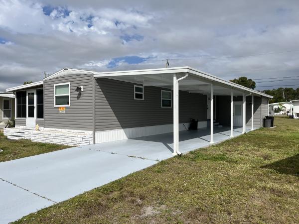 1974 HS 5212 Mobile Home