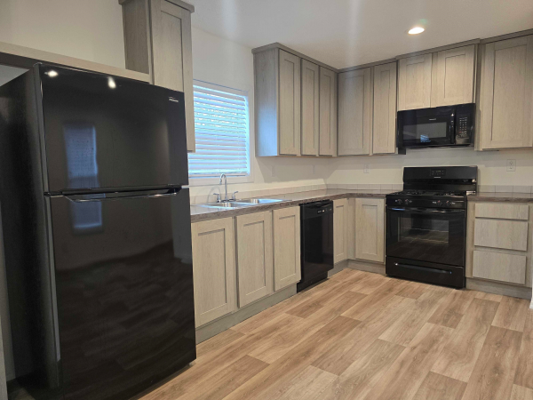 2023 Clayton - Redwood Falls  Home