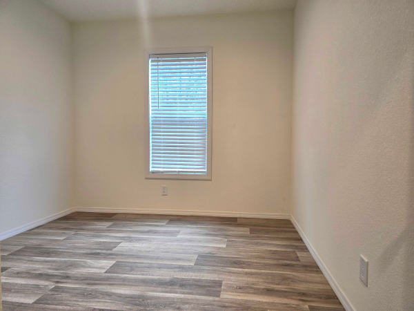 2023 Clayton - Redwood Falls  Home
