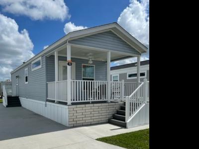 Photo 4 of 8 of home located at 37531 Simba St 015 Zephyrhills, FL 33541