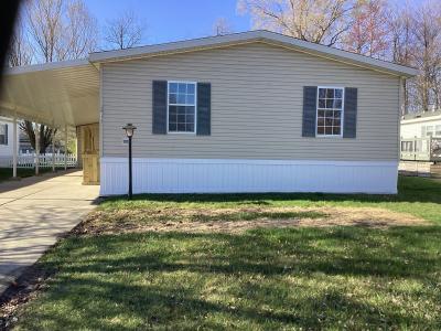 Photo 2 of 22 of home located at 39175 Cherokee Dr Romulus, MI 48174