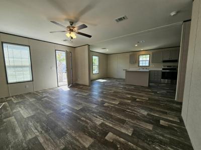 Photo 2 of 11 of home located at 16821 Oak Leaf Court North Fort Myers, FL 33917