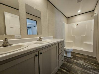 Photo 5 of 11 of home located at 16821 Oak Leaf Court North Fort Myers, FL 33917