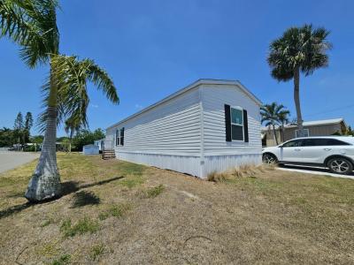Mobile Home at 447 Suwanee Drive North Fort Myers, FL 33917