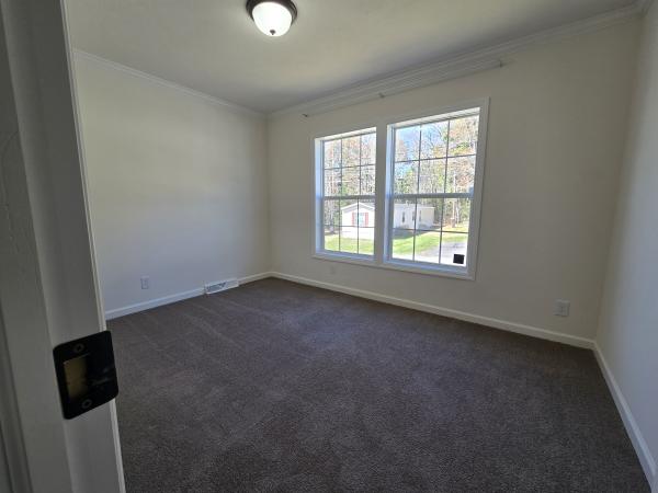 2023 Skyline 31-F230-B Mobile Home