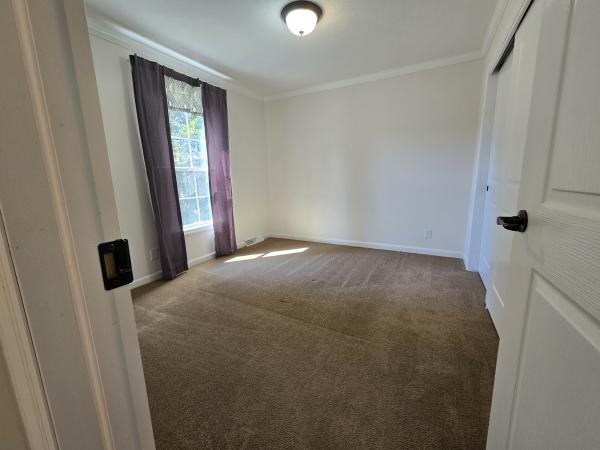 2023 Skyline F298B Mobile Home