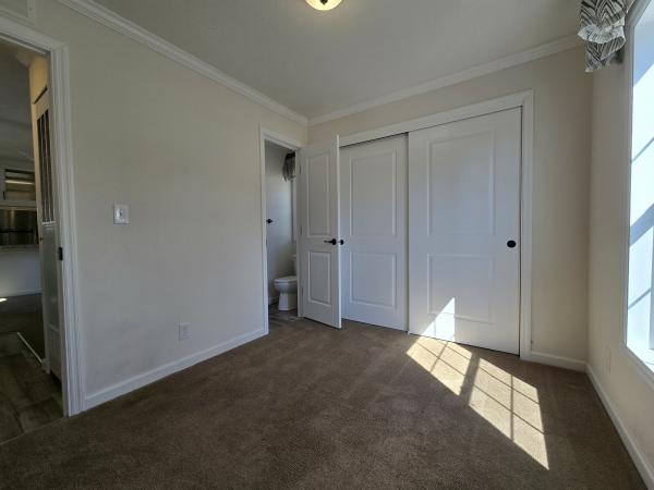 2023 Skyline F298B Mobile Home
