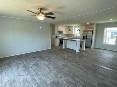 Photo 3 of 7 of home located at 624. Cuzin Raye Ln. Clinton, TN 37716