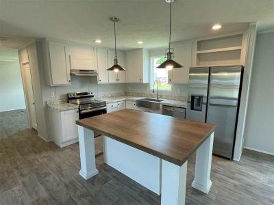 Photo 5 of 7 of home located at 624. Cuzin Raye Ln. Clinton, TN 37716