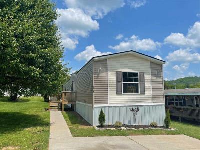 Photo 2 of 6 of home located at 308 Arlie Ln. Clinton, TN 37716