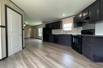 Photo 4 of 6 of home located at 308 Arlie Ln. Clinton, TN 37716