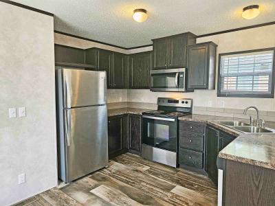 Mobile Home at 6074 Deerfield Rd Loveland Loveland, OH 45140