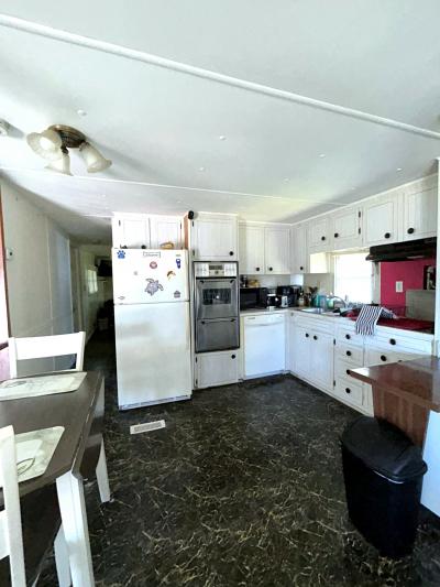 Photo 5 of 12 of home located at 637 American Way Lakeland, FL 33815