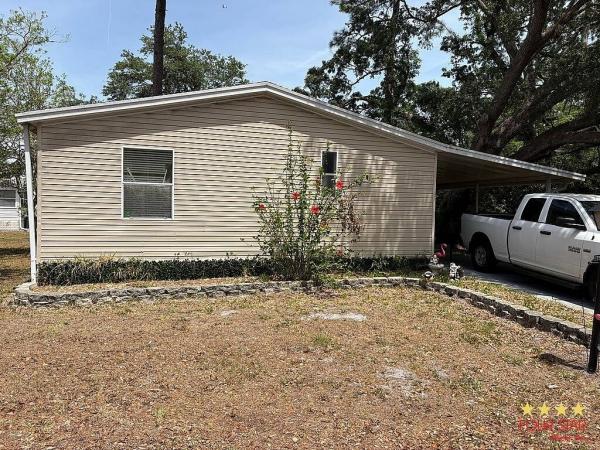 Photo 1 of 2 of home located at 1061 Robin Dr. Deland, FL 32724