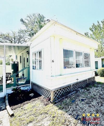 Mobile Home at 414 N Ridgewood Ave Edgewater, FL 32132