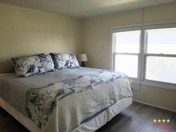 1980 UNK  Home