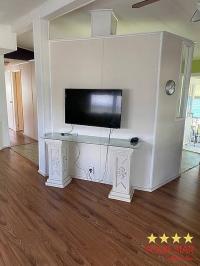 1984 SUNV  Home
