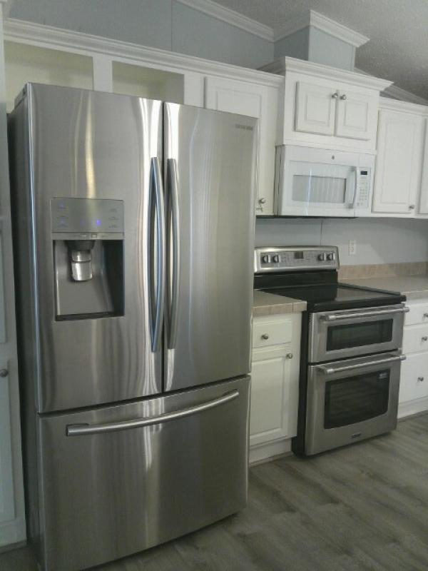 2004 Skyline Manufactured Home
