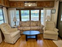 1988 Schu Manufactured Home