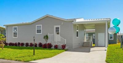 Photo 2 of 14 of home located at 12116 SW County Road 769 #281 Lake Suzy, FL 34269