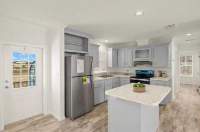 Photo 4 of 14 of home located at 12116 SW County Road 769 #281 Lake Suzy, FL 34269