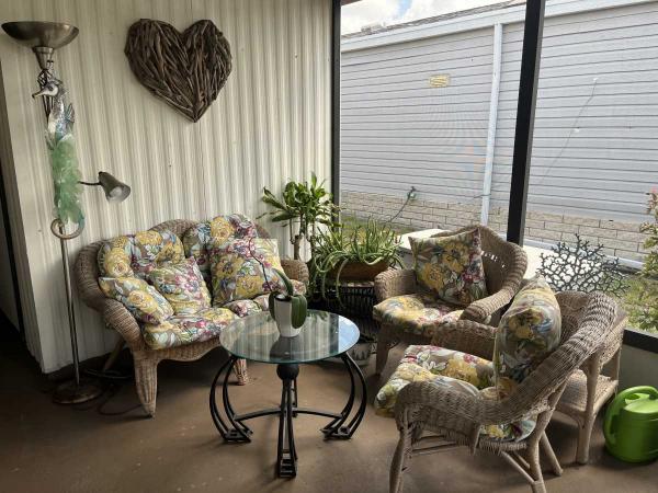 1988 2BA/2BA Mobile Home