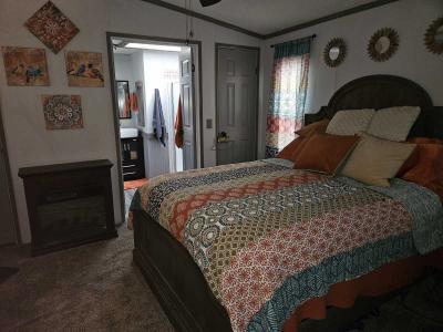 Photo 4 of 7 of home located at 10 Daffodil Court Newark, DE 19713
