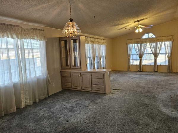 1994 FLEETWOOD SANDALWOOD Mobile Home