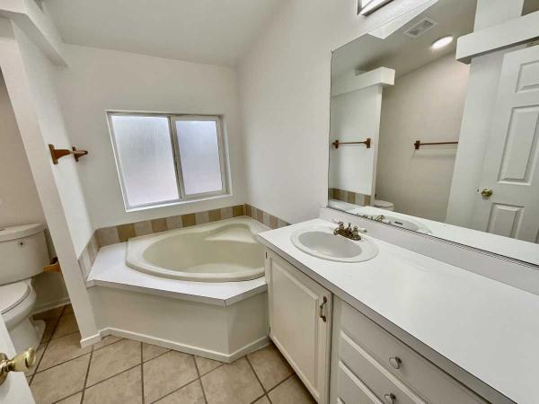 1997 Delaware WHC SLVRCRST/Westwood Manufactured Home