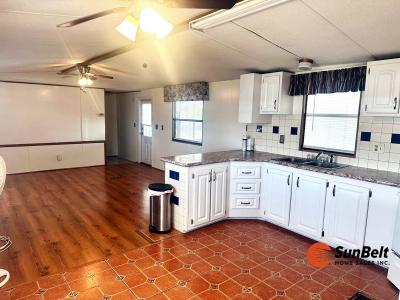 Photo 5 of 18 of home located at 62 Wintergreen Drive Fruitland Park, FL 34731