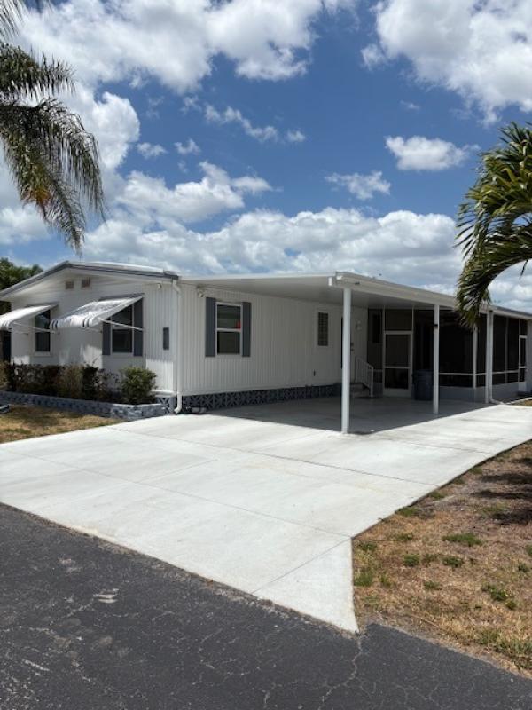 1975 GLEN Mobile Home For Sale
