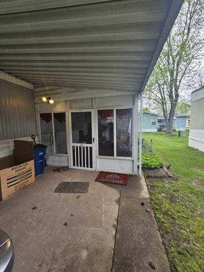 Photo 4 of 9 of home located at 340 S. Reynolds Rd. Lot 137 Toledo, OH 43615