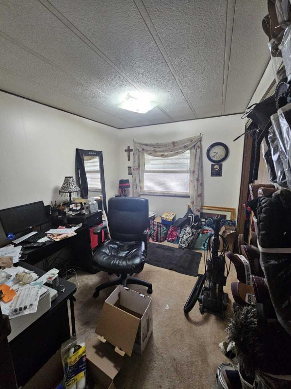 1976 Pendleton Manufactured Home