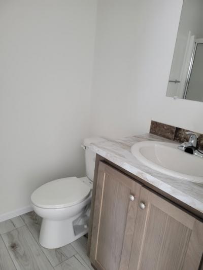 Photo 5 of 6 of home located at 2886 Westwood Drive Bay City, MI 48706