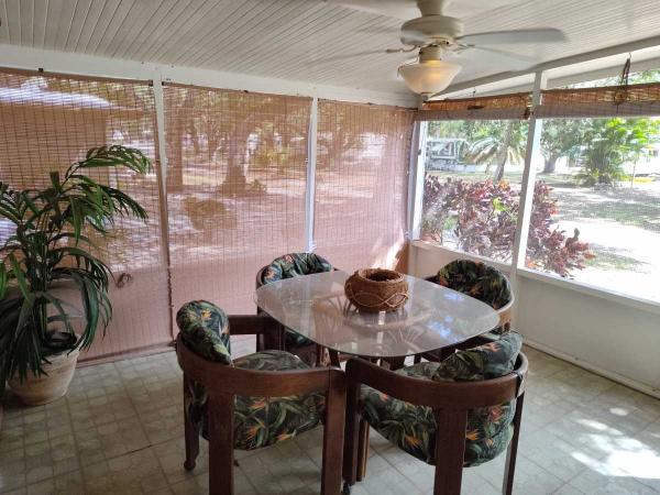 1980 BROA Manufactured Home