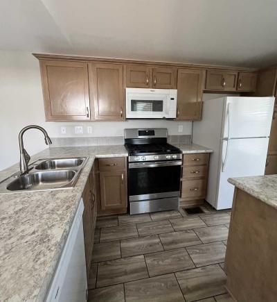 Photo 6 of 8 of home located at 625 W Mckellips Rd Lot 111 Mesa, AZ 85201